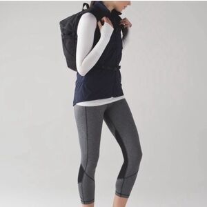 Lululemon Pace Rival Crop 22" Legging Size 6 Color Gray/Black